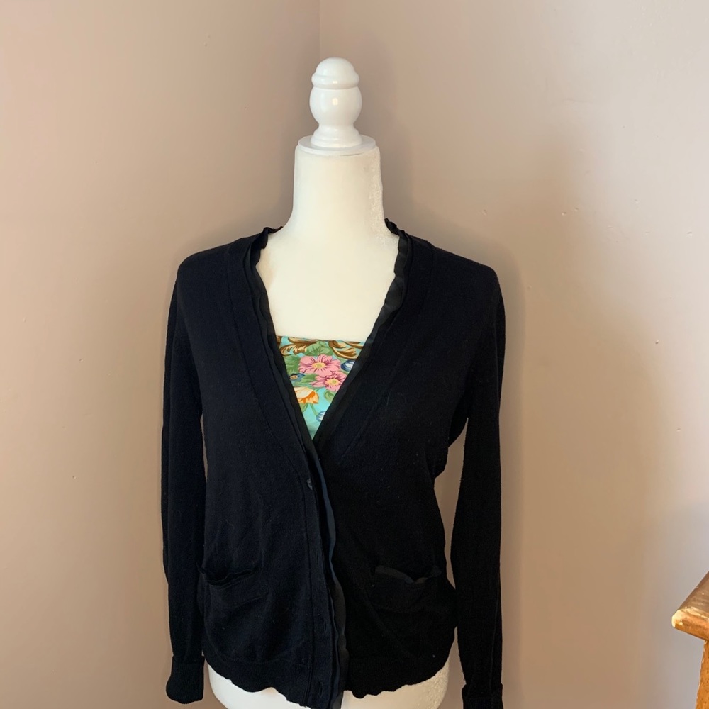 Daisy Fuentes cardigan